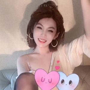 妖艶な華